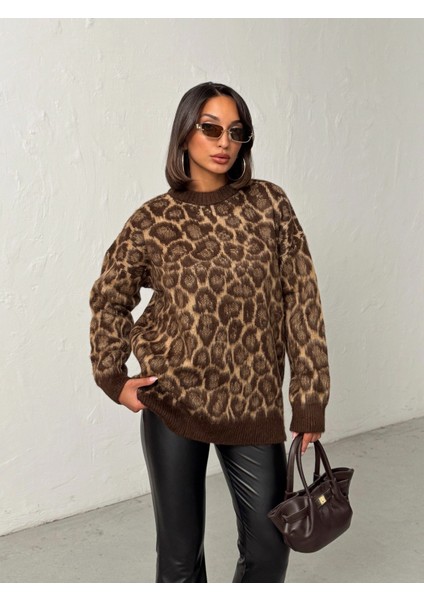 Kadın Leopar Desenli Oversize Kazak modelleri