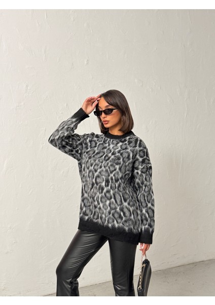 Kadın Leopar Desenli Oversize Kazak fiyatları