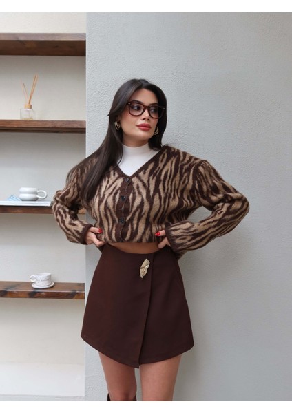 Aksesuarlı Kısa Şort Etek fırsatları