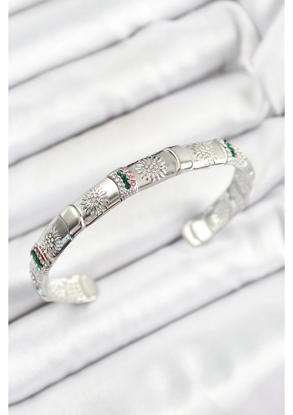 Bfs Pirinç Karışık Zirkon Taşlı Çiçek Model Gümüş Renk Altı Açık Kadın Bileklik