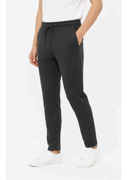 Erkek Düz Paça Eşofman Altı – Siyah | Rahat Kalıp, Günlük Spor, Pamuk-Polyester-Elestan