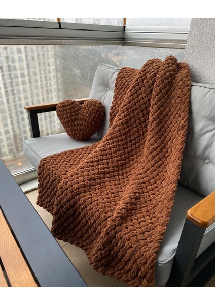 Tasarım, El Örgüsü Battaniye ve Kalp Yastık Takımı 115 x 200