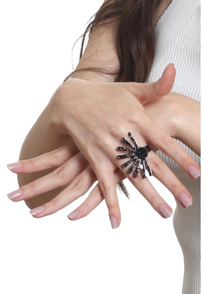 Kadın Ayarlanabilir Güneş Formlu Yüzük fiyatları