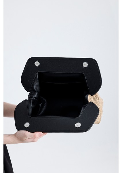 Kadın Siyah Çerçeveli Balık Sırtı Jüt Clutch El Çantası
