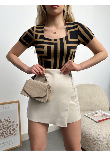 Kadın Kare Yaka Uzun Kollu Viskon Bluz indirimleri