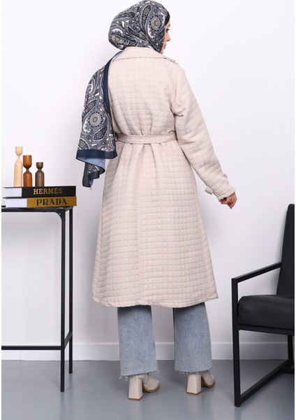 Taş Kuşaklı Cep Detaylı Kapitone Kaban fırsatları