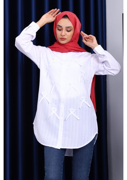 Beyaz Önü Fiyonklu Tunik