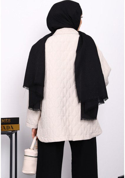 Taş Yakalı Çift Cepli Kapitone Ceket fırsatları