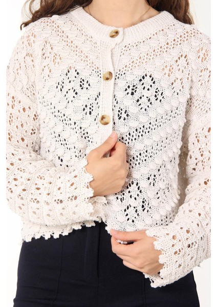 01682 Ponponlu Hırka