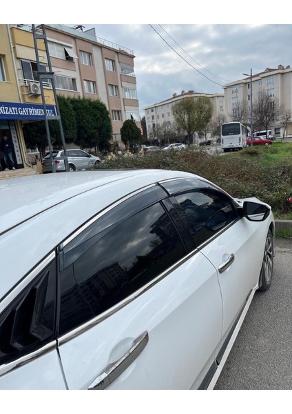 Honda Civic Fc5 Kromlu Cam Rüzgarlığı