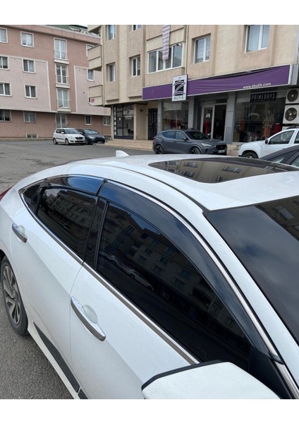 Honda Civic Fc5 Kromlu Cam Rüzgarlığı