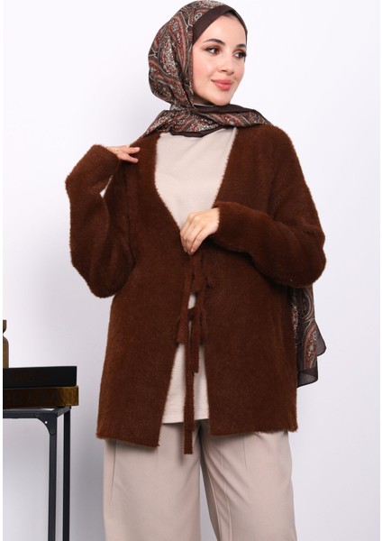 Kahverengi Ön Bağlamalı Angora Yumoş Hırka modelleri