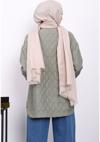 Yeşil Yakalı Çift Cepli Kapitone Ceket fırsatları