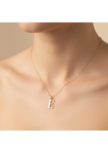 8 Ayar Altın Kolye Ucu Harf E GM9505 0.5 gr