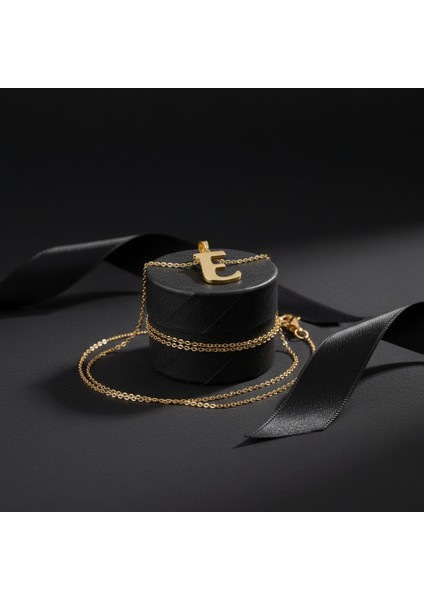 8 Ayar Altın Kolye Ucu Harf E GM9512 1 gr modelleri