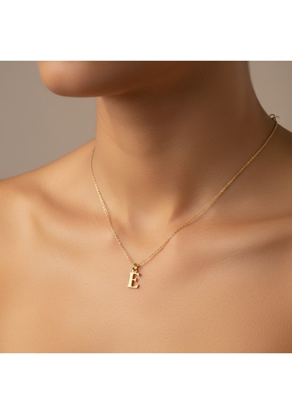 8 Ayar Altın Kolye Ucu Harf E GM9513 1 gr