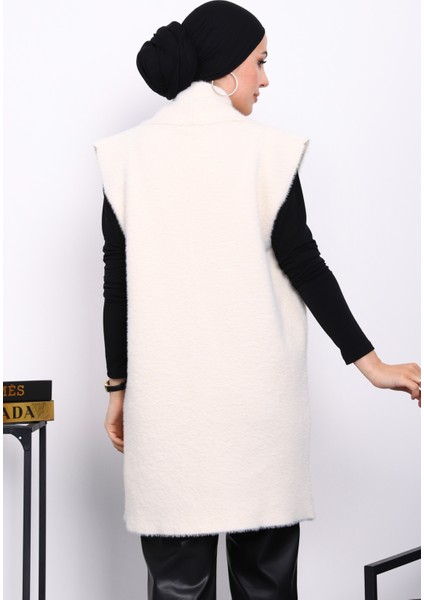 Krem Ön Bağlamalı Cepli Angora Yumoş Yelek fırsatları