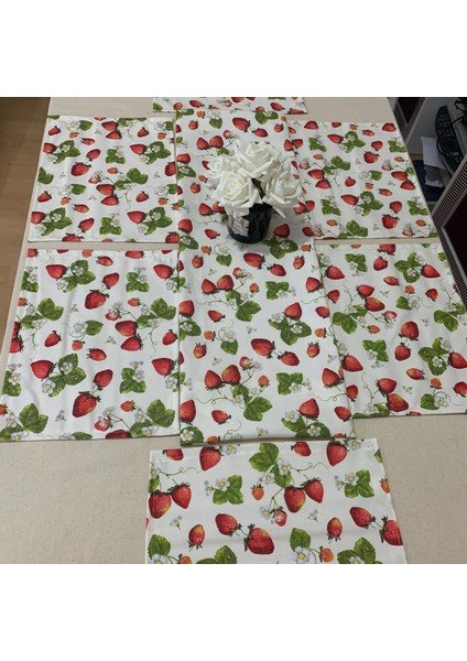 Çilek Desenli Masa Runner 35X120 cm ve Amerikan Servis Seti (6 Kişilik) modelleri