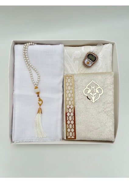 Çeyizlik Hediyelik 5 Parça Gelin Damat Bohça Seti Namaz Örtüsü Tafta Seccade Tesbih Yasin Zikirmatik