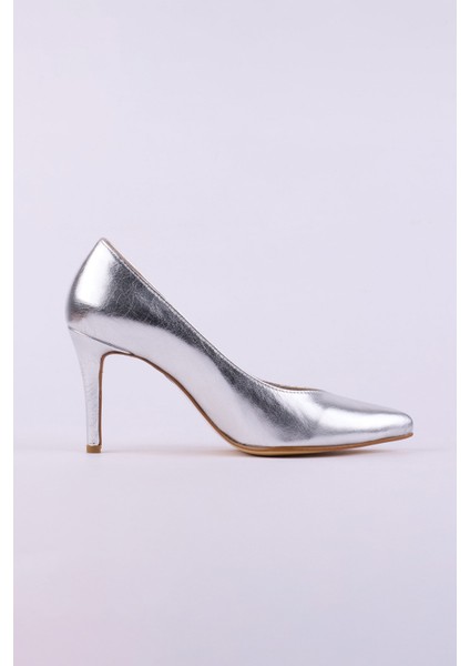 Hakiki Deri Rugan Topuklu Kadın Ayakkabısı 25HSY112