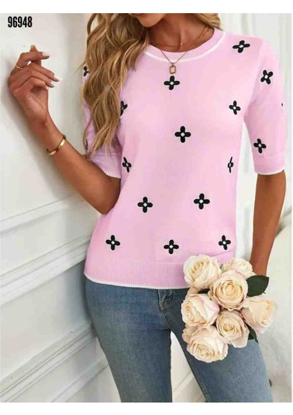 Kadın Kısa Kollu Çiçek Desen Bluz, Kırmızı Gül Figürlü Kolye Hediye