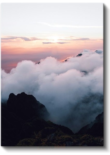 Bulutların Üstünde - Pembe Gökyüzünde Dağ Zirveleri Kanvas Tablo fiyatları