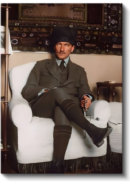 Koltukta Atatürk - Kalpaklı Resmi Kıyafet Kanvas Tablo fiyatları