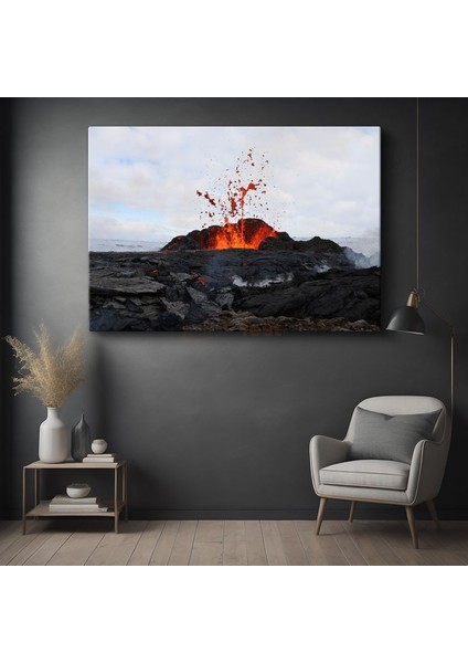 Volkan Patlaması - Ateş Püsküren Doğa Harikası Kanvas Tablo