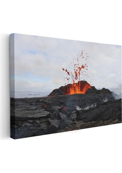 Volkan Patlaması - Ateş Püsküren Doğa Harikası Kanvas Tablo modelleri