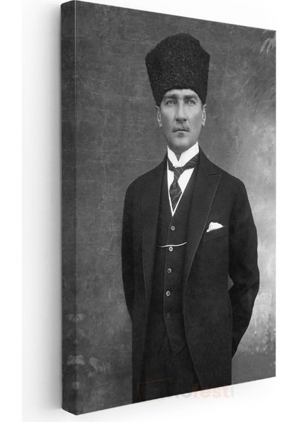 Siyah Kalpaklı Atatürk - Klasik Duruş Kanvas Tablo modelleri