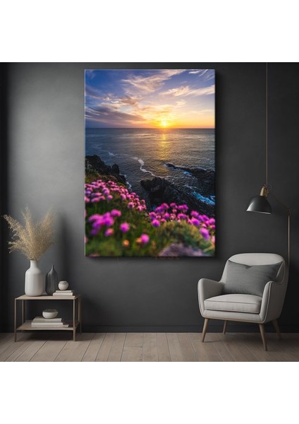 Okyanus Günbatımı - Pembe Çiçekli Sahil Kanvas Tablo
