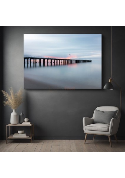 Minimalist Iskele - Durgun Sularda Sonsuzluğa Uzanan Yol Kanvas Tablo