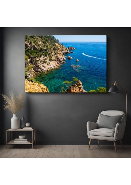 Akdeniz Kıyısı - Berrak Sular ve Kayalık Falezler Kanvas Tablo