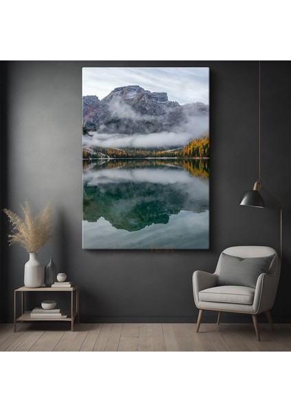 Dağ Gölü - Sonbahar Ormanları ve Yansımaların Muhteşem Uyumu Kanvas Tablo