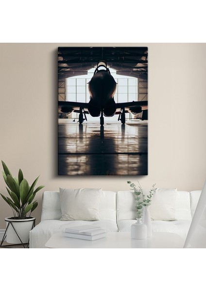 Savaş Uçağı Silueti - Hangar Içinde Askeri Jet Kanvas Tablo