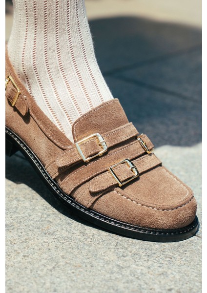 Hakiki Deri Rugan Loafer Kadın Ayakkabısı 25HSY503 fırsatları