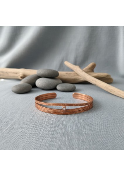 Bakırın Şifalı Dokunuşu: El Yapımı Saf Bakır Üç Katlı Tek Taş Kelepçe Bileklik indirimleri