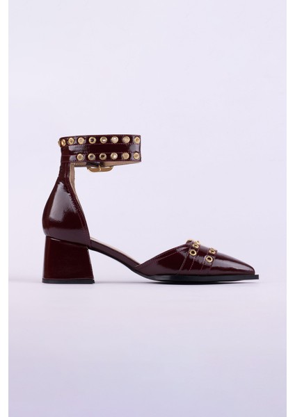 Hakiki Deri Rugan Topuklu Kadın Ayakkabısı 25HSY500