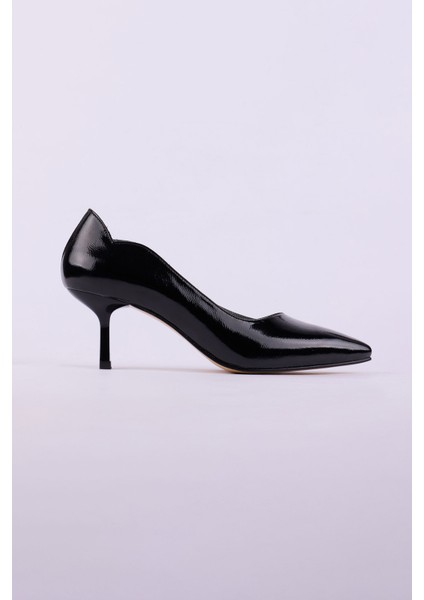 Hakiki Deri Rugan Topuklu Kadın Ayakkabısı 25MHT148 fiyatları