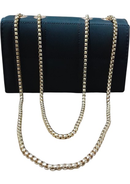 Siyah Gold Zincir Askılı Kapitone Omuz ve El Çantası fırsatları