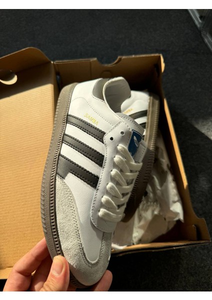 Samba Og Kaydırmaz Taban Spor Ayakkabı modelleri