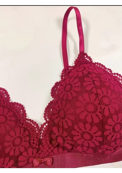 Dantelli Bordo Iç Çamasır Takımı fırsatları