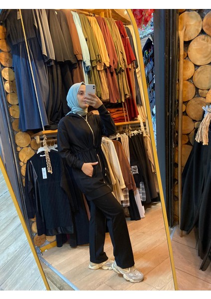 Kapüşonlu Beli Bağcıklı Eşofman Takımı