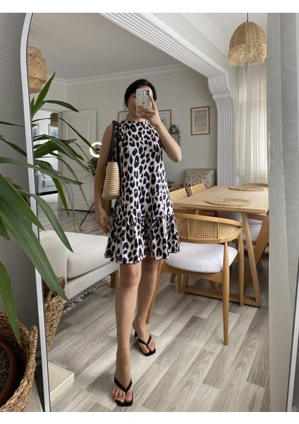 Kadın Kolsuz Sırttan Bağlamalı Fırfırlı Leopar Desenli Süprem Elbise fiyatları