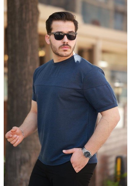 Erkek Oversize Bisiklet Yaka Kısa Kollu T-Shirt fiyatları