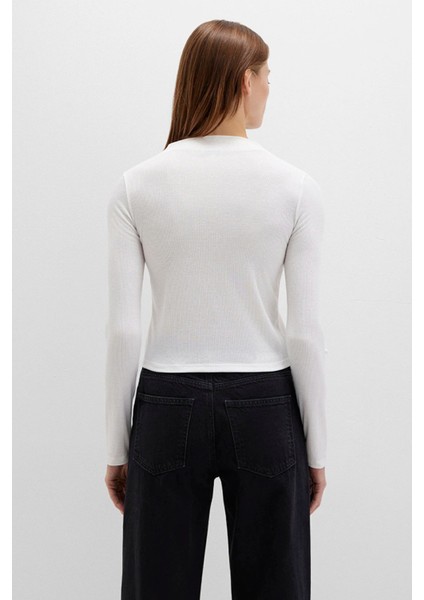 Kadın Düğme Detaylı Ekru Tişört 1613695-70057 indirimleri