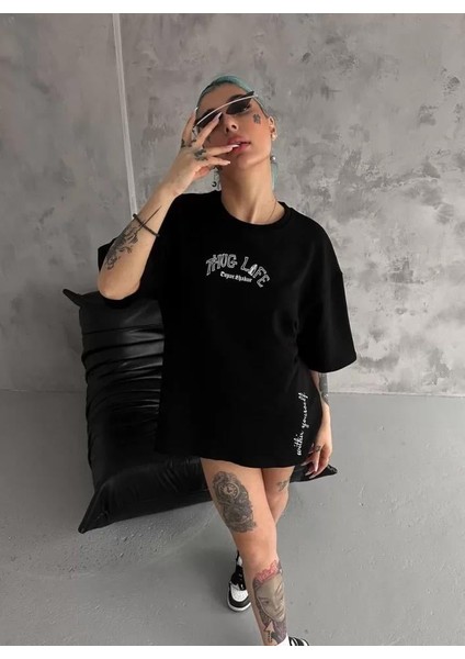 Unisex Baskılı Oversize T-Shirt - Siyah fiyatları