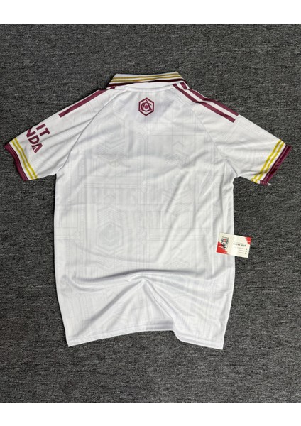 Arsenal Yeni Sezon Yakalı Beyaz Isimsiz Forma fiyatları