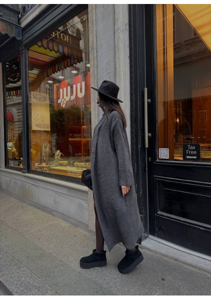 Triko Kumaş Şal Yaka Yumoş Uzun Kadın Hırka fırsatları