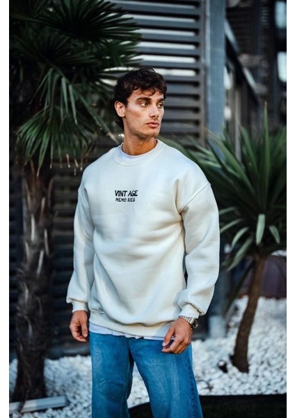 Oversize Bisiklet Yaka Üç Iplik Baskılı Sweatshirt - Beyaz modelleri